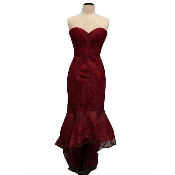 NEW BARIANO sphene gown in red